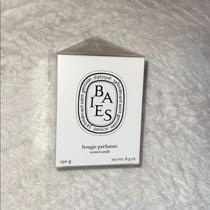 Diptyque Candle 6.5 oz Baies scent “berries”